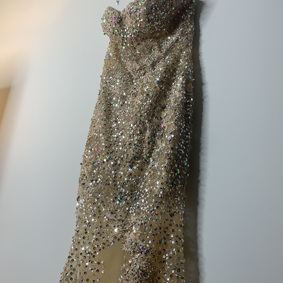 Sherri Hill Sequin Champagne Prom/ Pageant gown ✨ - Picture 12 of 14